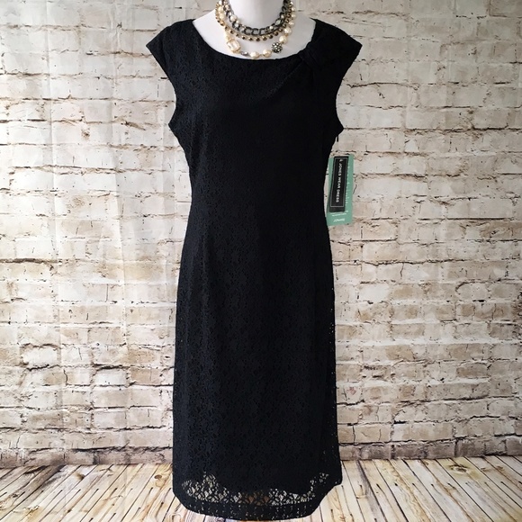 Jones New York Dresses & Skirts - Jones wear dress lace lined NWT